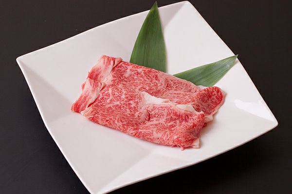 TEKINE29@適寝肉　1，85キロ㌘日光高原牛A5特選トモサンカク　栃木県産　冷蔵発送 TEKINE29@適寝肉 冷凍発送 0，81キロ㌘ブリスケA5日光高原牛① 希少部位ランプステーキトモサンカク A5ランクとちぎ和牛 高級